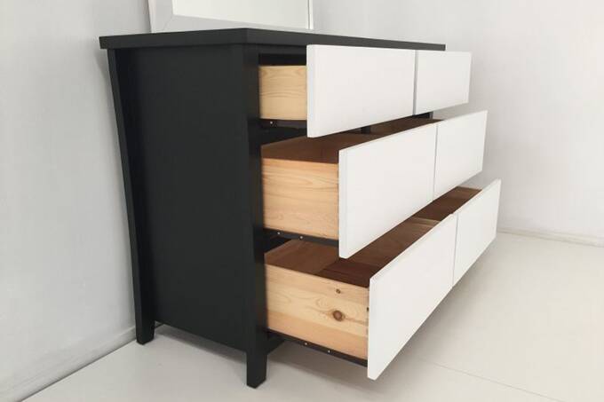 Willowton 6-Piece Bedroom Suite | Queen - Image 8