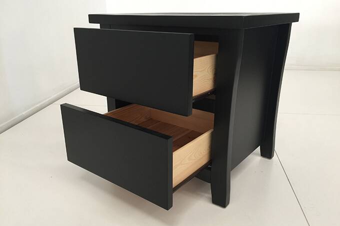 Brinxton 6-Piece Bedroom Suite | Queen - Image 5