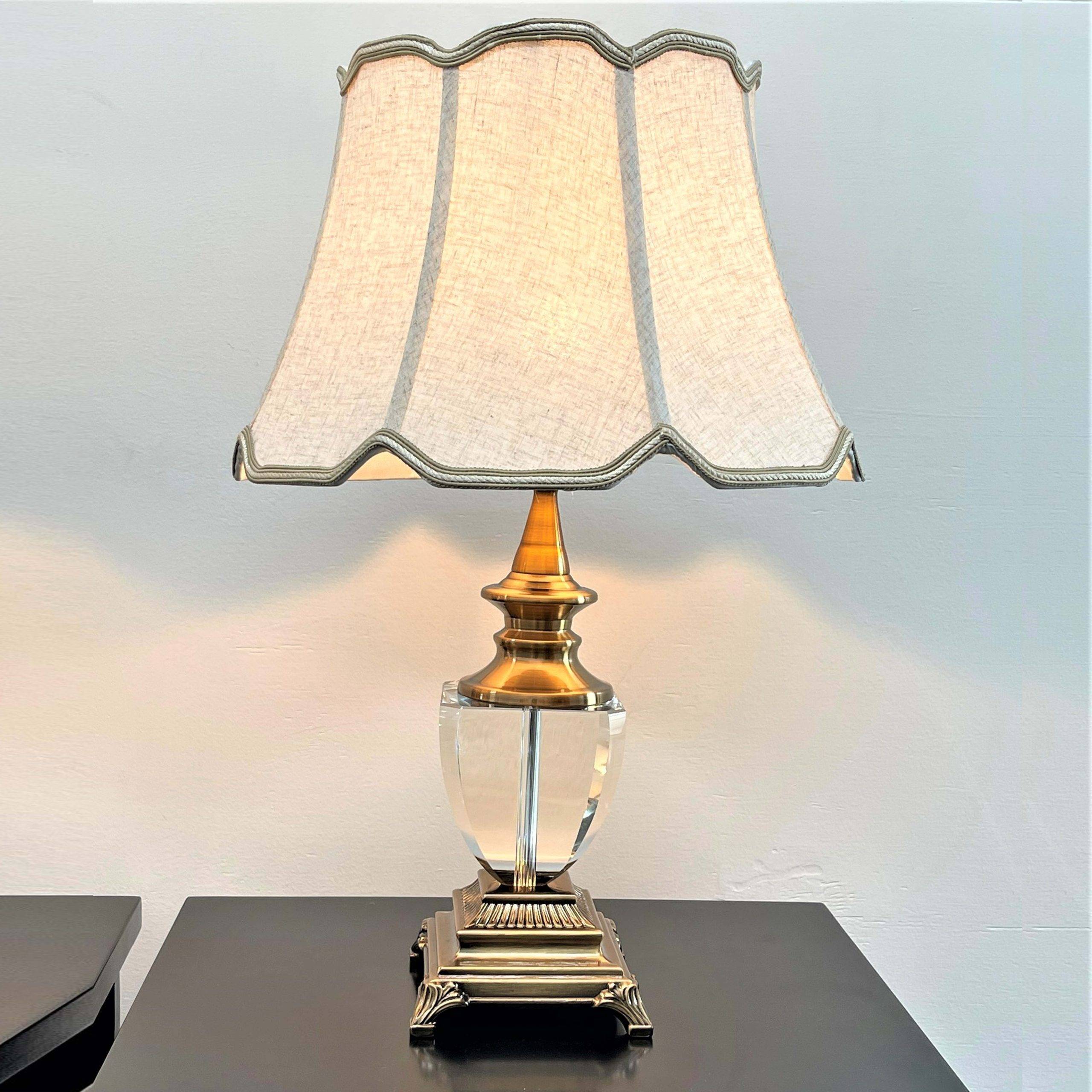 Bradt Table Lamp For Home - Image 2